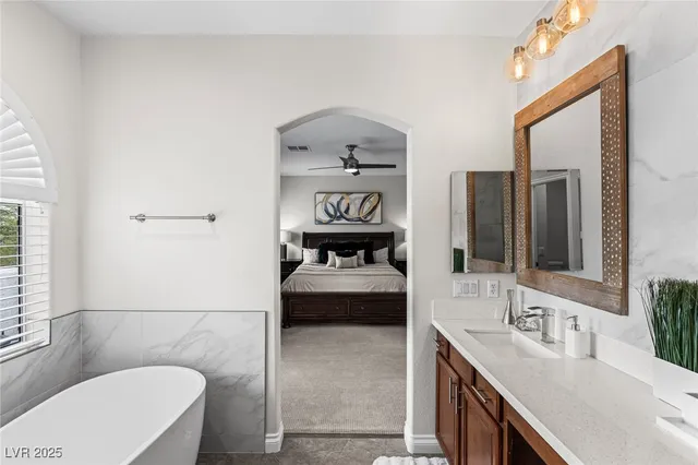 $3,750 | 275 Spectacular Street, Henderson, NV 89052