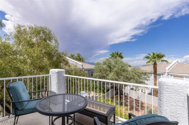 $3,750 | 275 Spectacular Street, Henderson, NV 89052