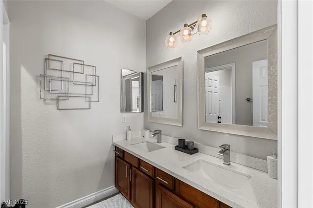 $3,750 | 275 Spectacular Street, Henderson, NV 89052