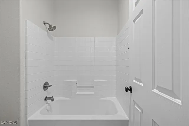 $3,750 | 275 Spectacular Street, Henderson, NV 89052