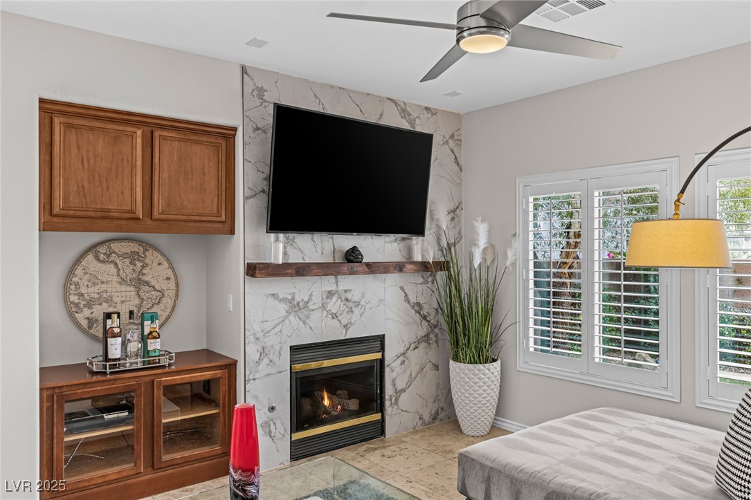 275 Spectacular Street Henderson, NV 89052 - Photo 5 of 39