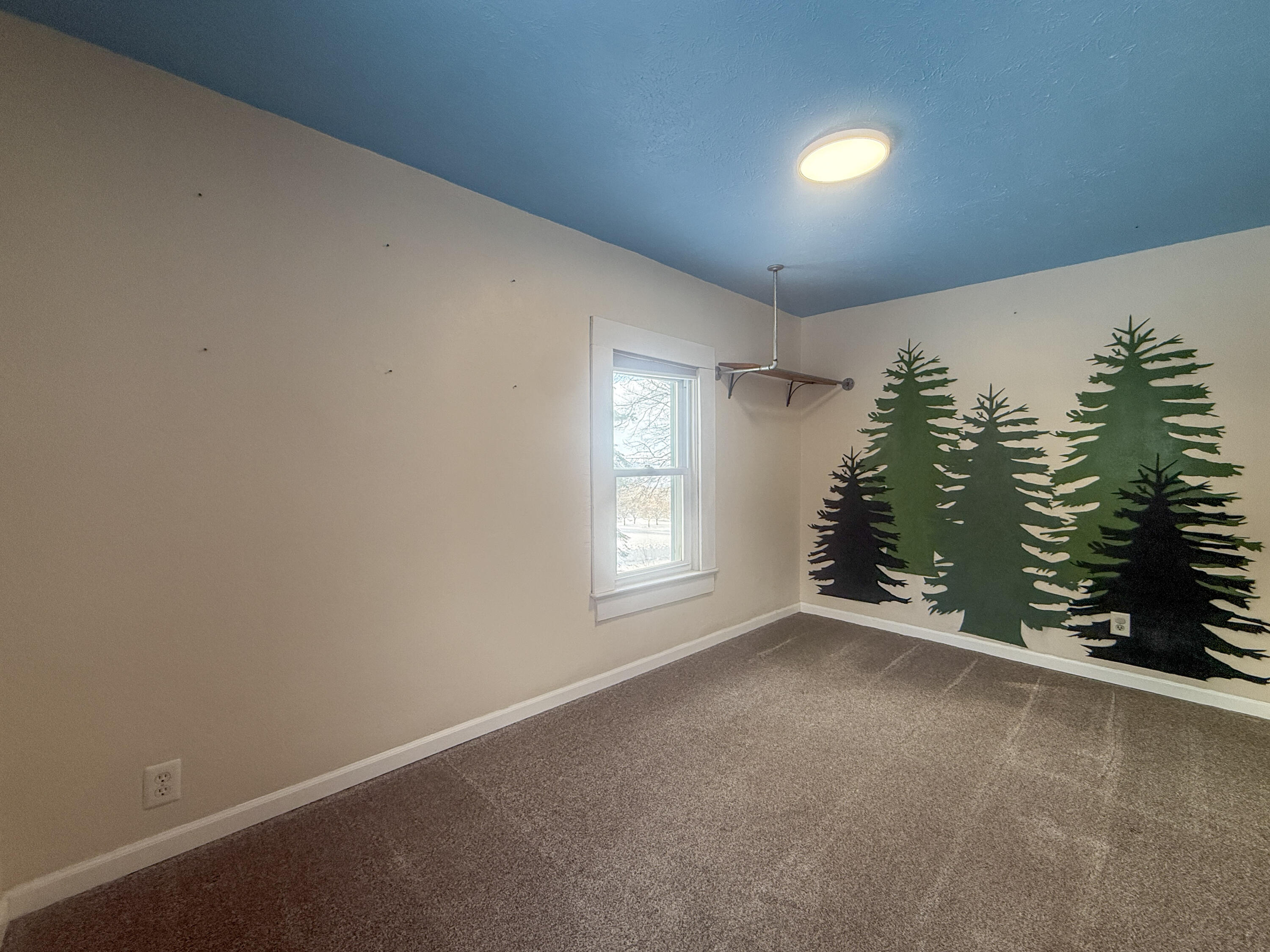 9155 Cushing Road Dowagiac, MI 49047 - Photo 18 of 28 Second Bedroom