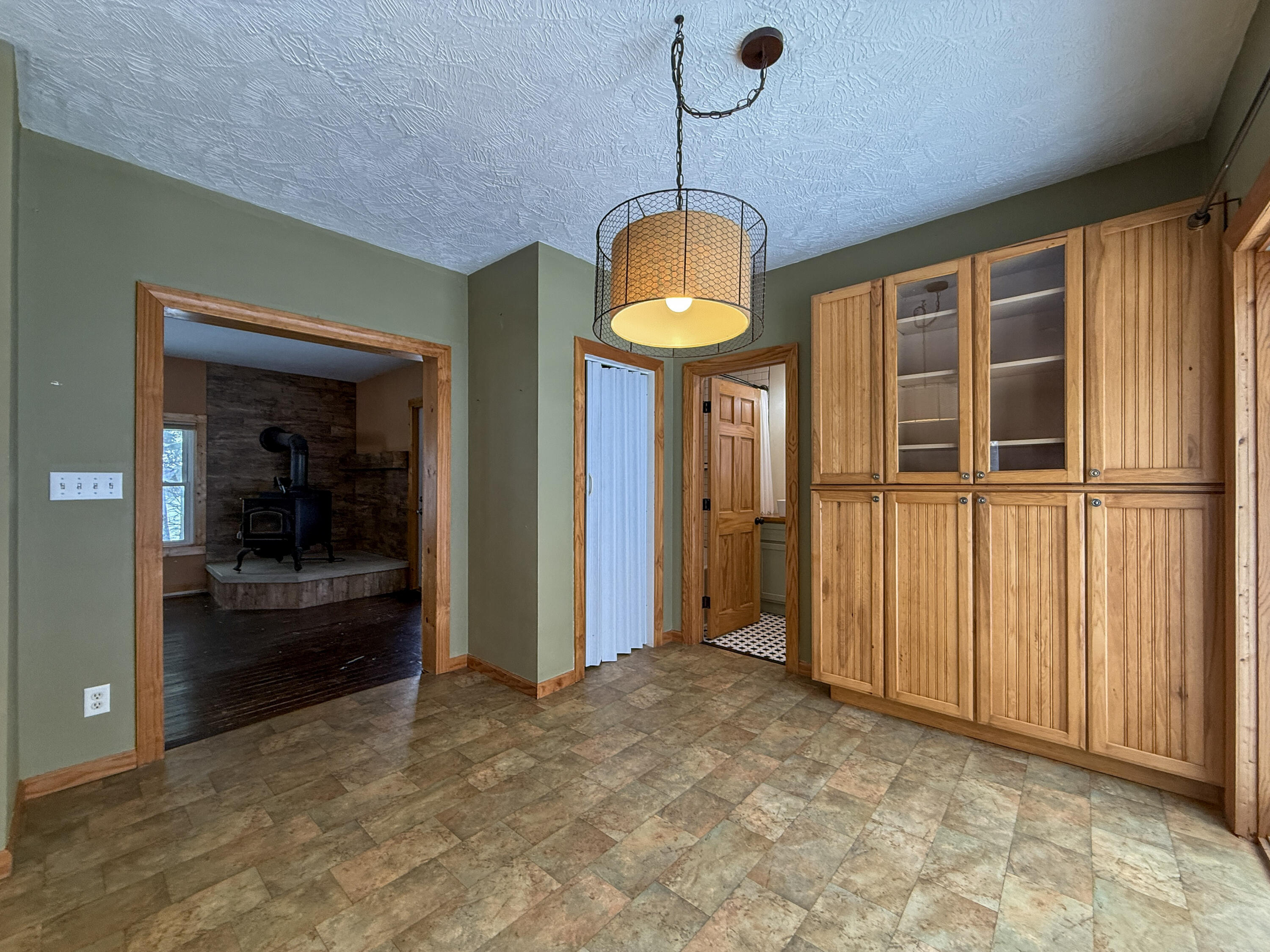 9155 Cushing Road Dowagiac, MI 49047 - Photo 6 of 28 Dining