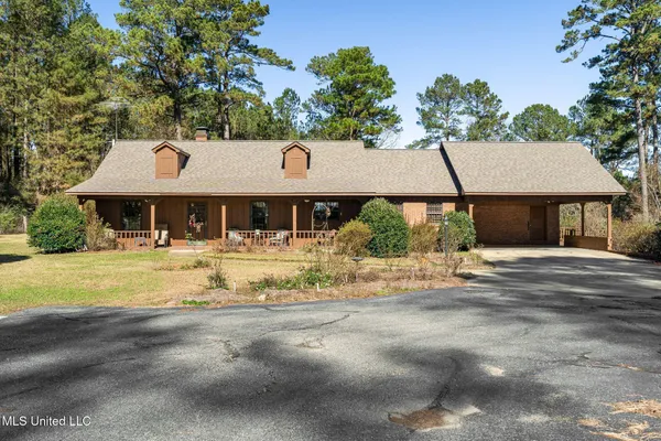 $369,500 | 307 Salem School Road, Collins, MS 39428