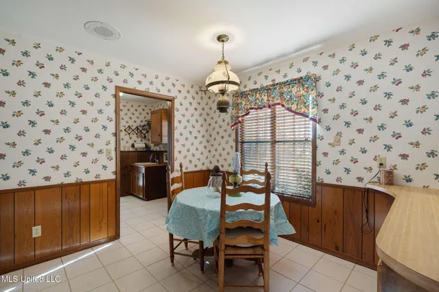 $419,900 | 307 Salem School Road, Collins, MS 39428