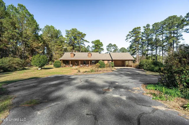 $419,900 | 307 Salem School Road, Collins, MS 39428
