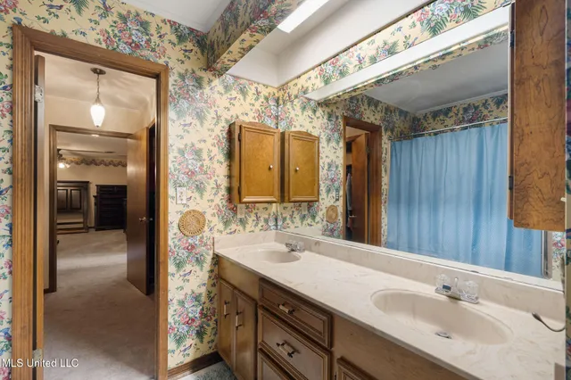 $419,900 | 307 Salem School Road, Collins, MS 39428