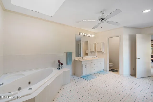 $419,900 | 307 Salem School Road, Collins, MS 39428