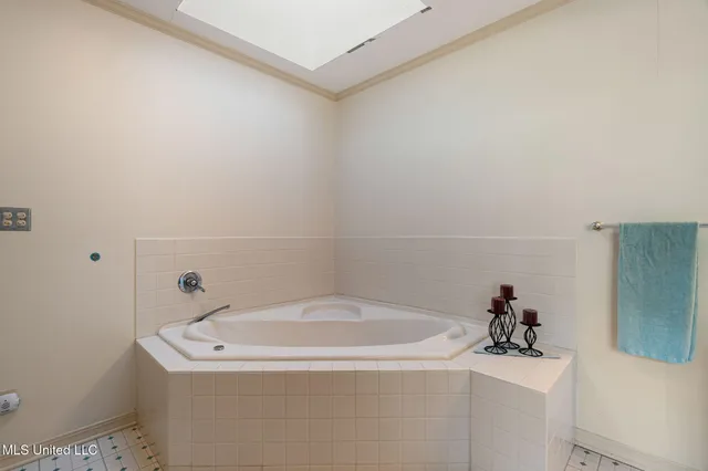 $419,900 | 307 Salem School Road, Collins, MS 39428