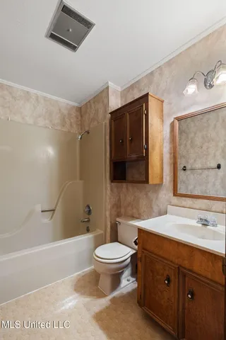 $419,900 | 307 Salem School Road, Collins, MS 39428