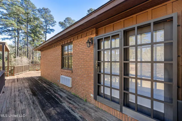 $419,900 | 307 Salem School Road, Collins, MS 39428