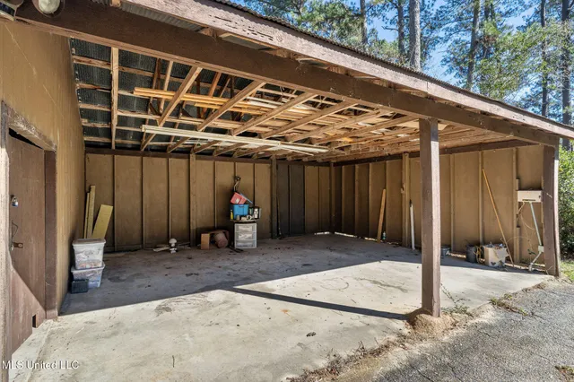 $419,900 | 307 Salem School Road, Collins, MS 39428