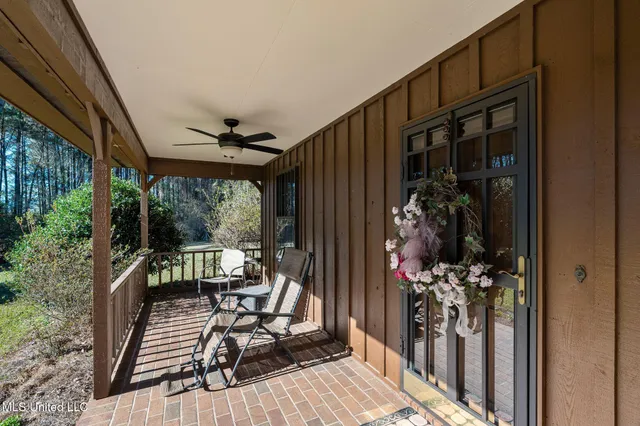 $419,900 | 307 Salem School Road, Collins, MS 39428