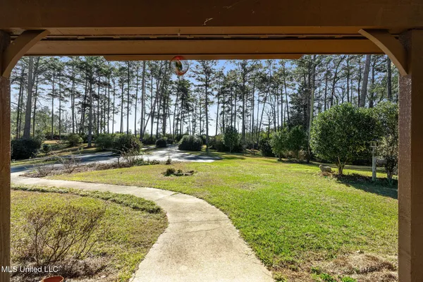 $369,500 | 307 Salem School Road, Collins, MS 39428