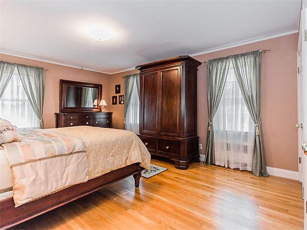 32 Amherst Road Belmont, MA 02478 - Photo 16 of 27 Gallery Image 16