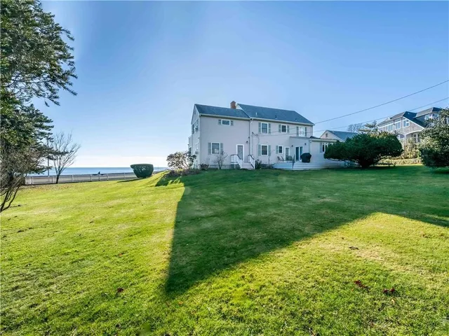 $15,000 | 132 Memorial Boulevard, Newport, RI 02840