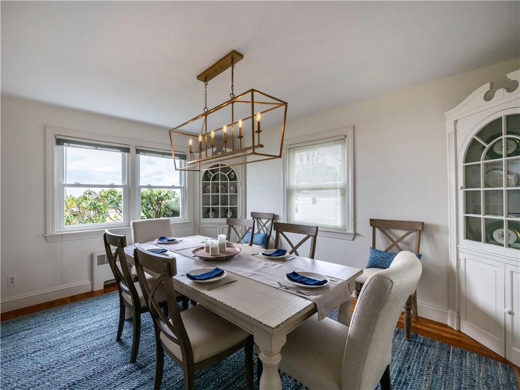 132 Memorial Boulevard Newport, RI 02840 - Photo 5 of 17