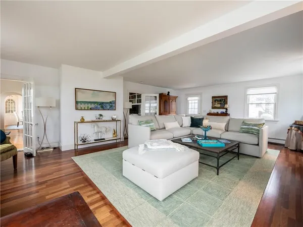 $15,000 | 132 Memorial Boulevard, Newport, RI 02840