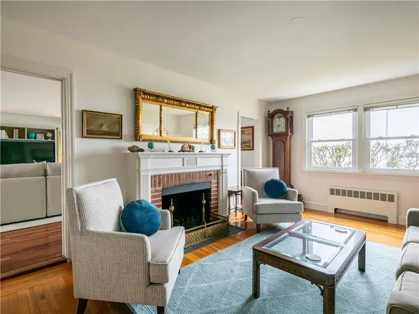 $15,000 | 132 Memorial Boulevard, Newport, RI 02840