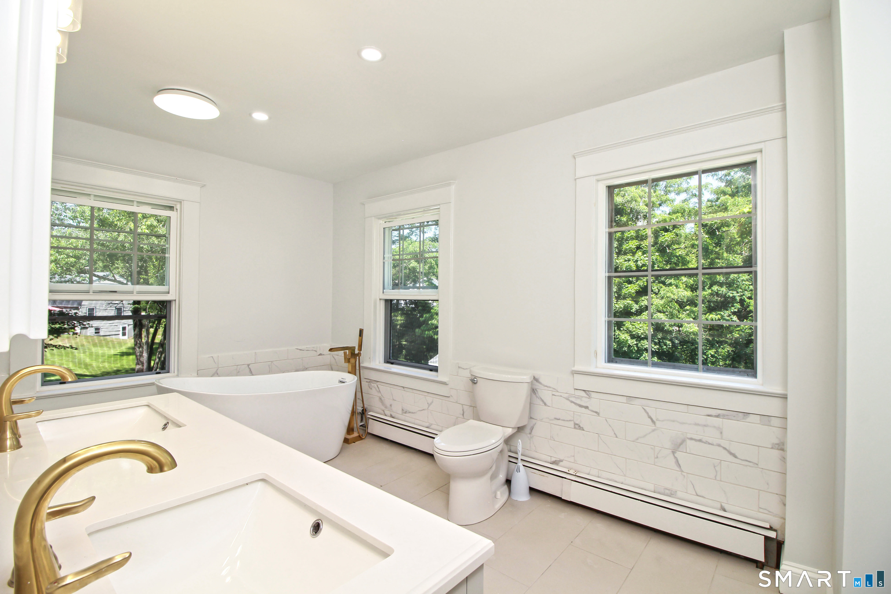 549 Boston Post Road Waterford, CT 06385 - Photo 24 of 36 Gallery Image 24