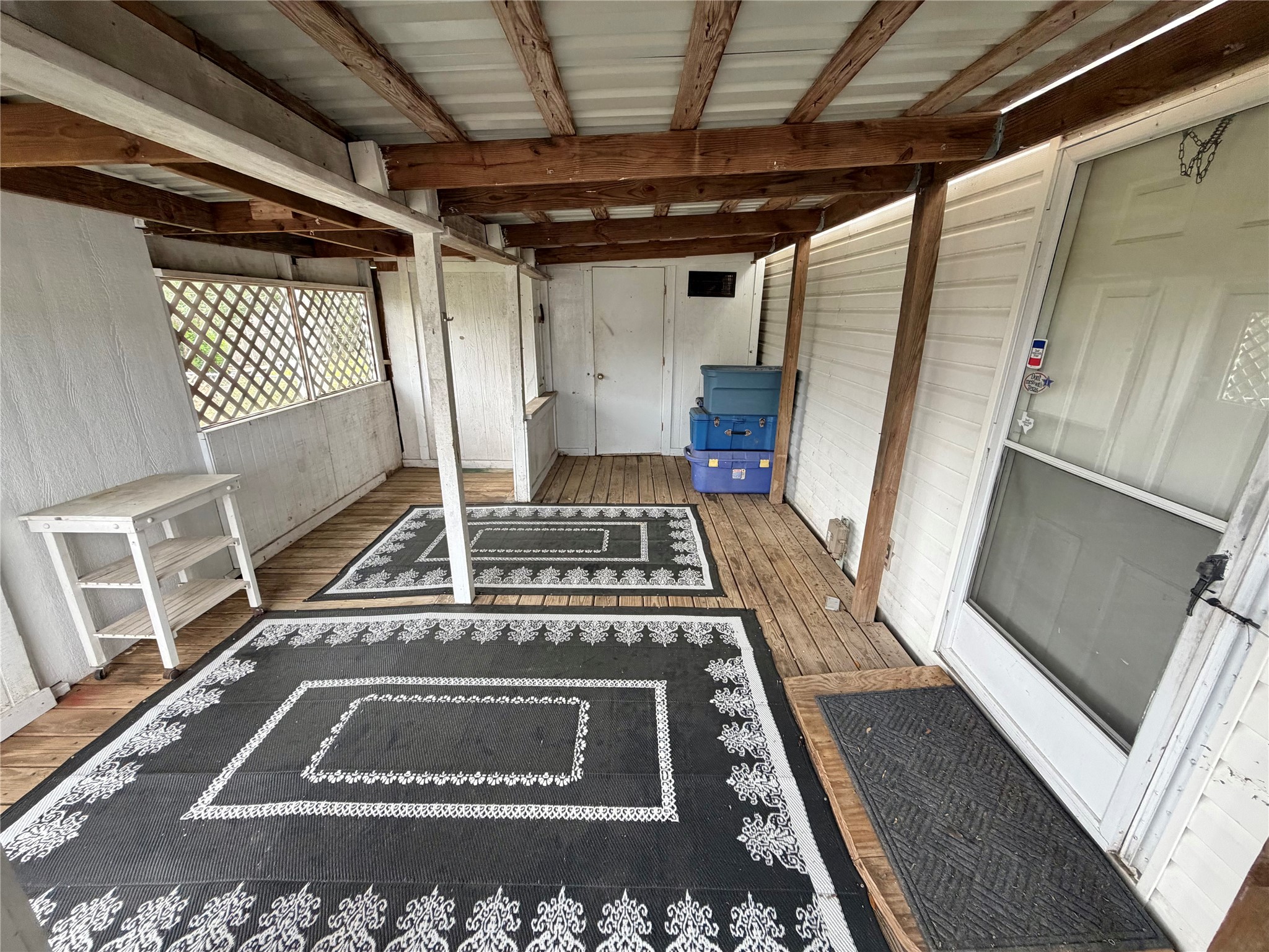153 Prairie Lea Drive Angleton, TX 77515 - Photo 4 of 30 a view of an outdoor space