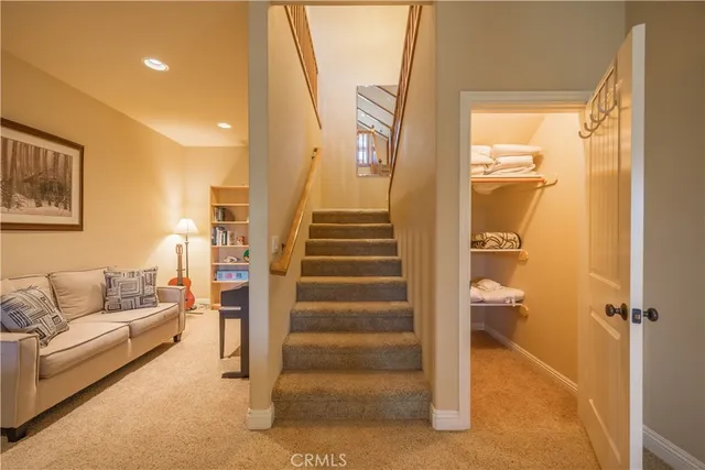 $3,700 | 173 Grizzly Road, Lake Arrowhead, CA 92352