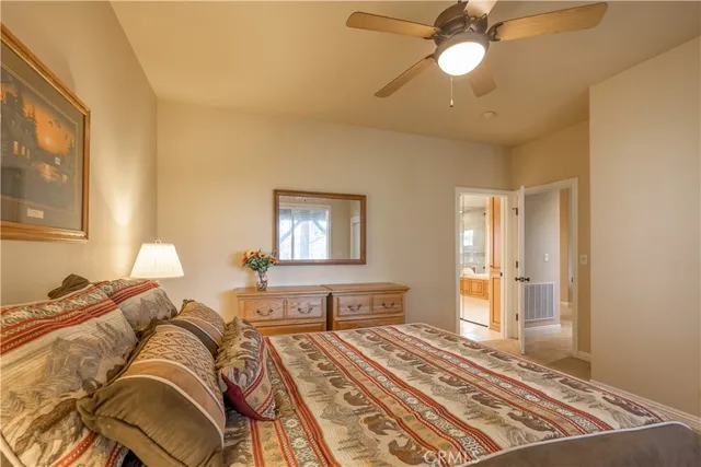 $3,700 | 173 Grizzly Road, Lake Arrowhead, CA 92352