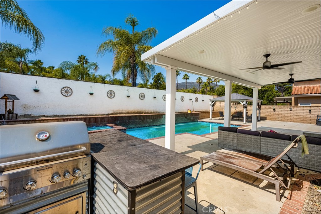 1336 Old Trail Drive Corona, CA 92882 - Photo 31 of 45