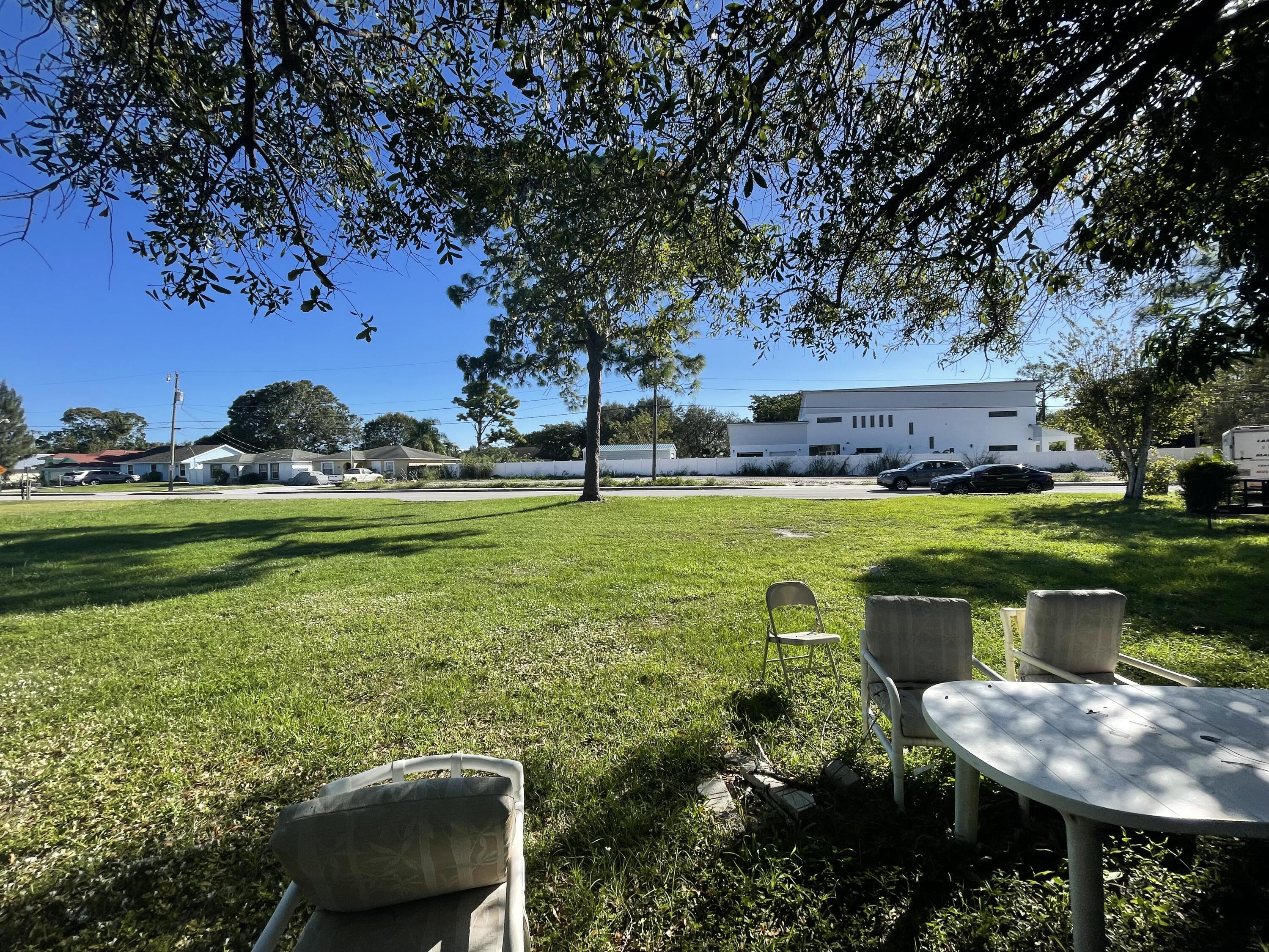 6967 3rd Street Jupiter, FL 33458 - Photo 7 of 8 IMG_1370