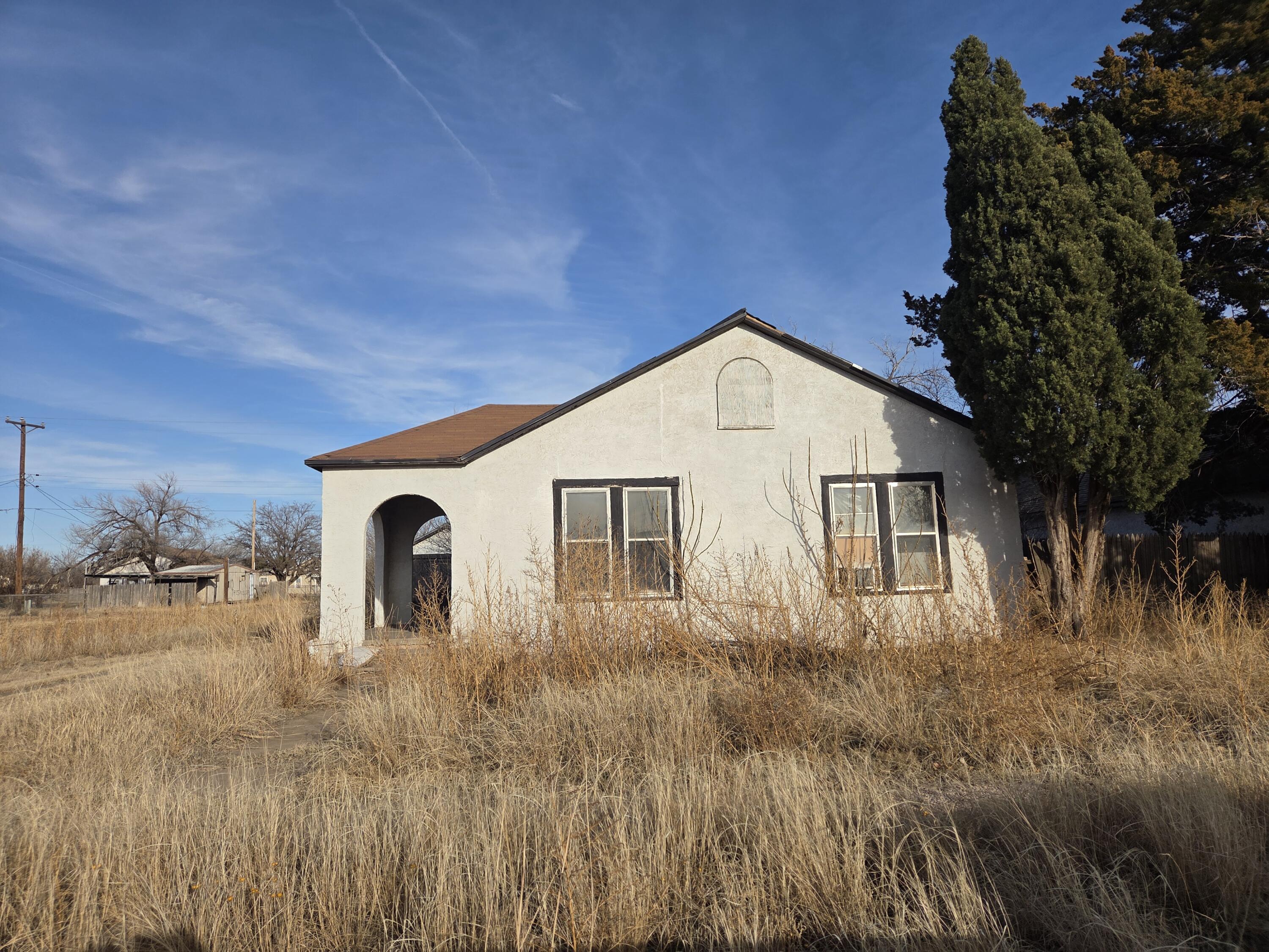 800 South 10th Street Slaton, TX 79364 - Photo 4 of 21 20260222_165915