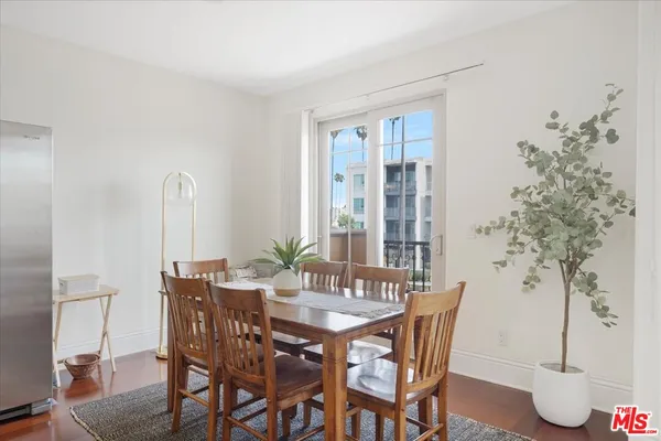 $735,000 | 147 North Berendo Street, Unit 202, Los Angeles, CA 90004