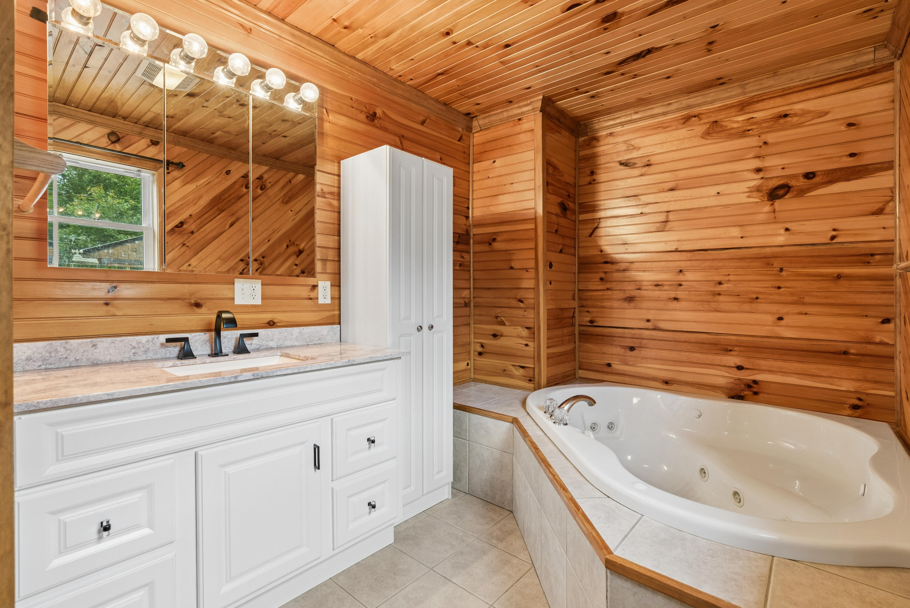 59 Decker Mountain Road Sebago, ME 04029 - Photo 39 of 61 Primary Full Bathroom