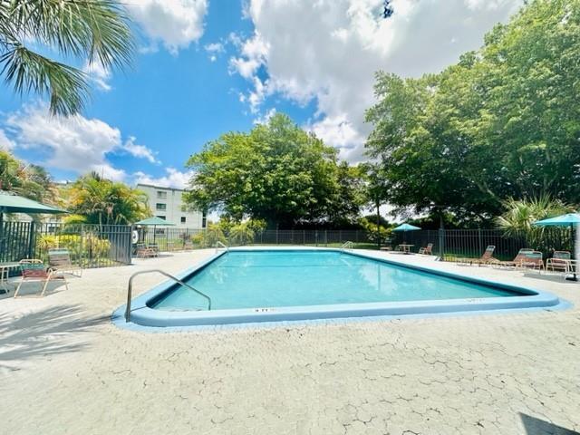 9440 Southwest 8th Street, Unit 117 Boca Raton, FL 33428 - Photo 16 of 21 IMG_6728