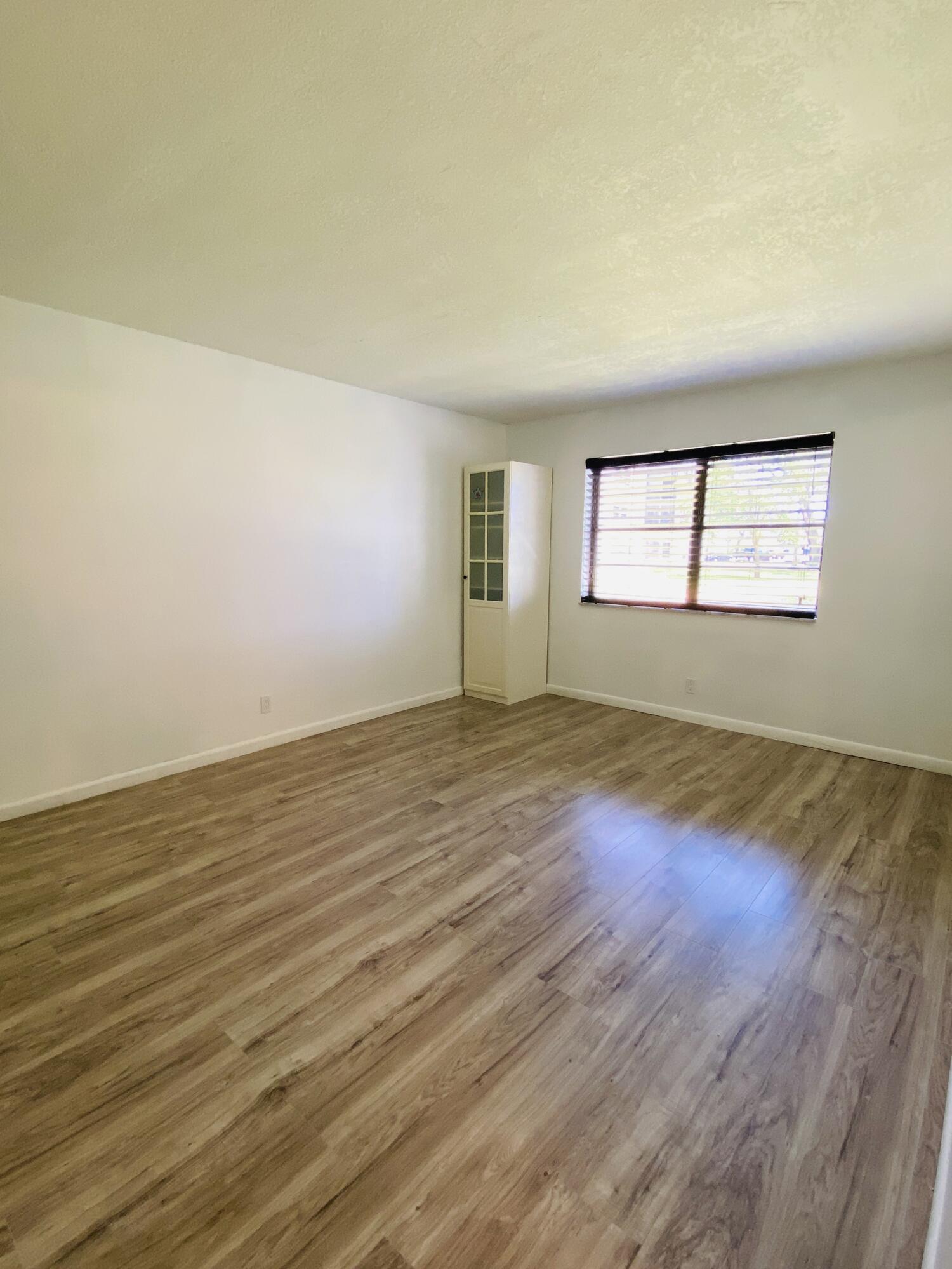 9440 Southwest 8th Street, Unit 117 Boca Raton, FL 33428 - Photo 3 of 21 IMG_6576