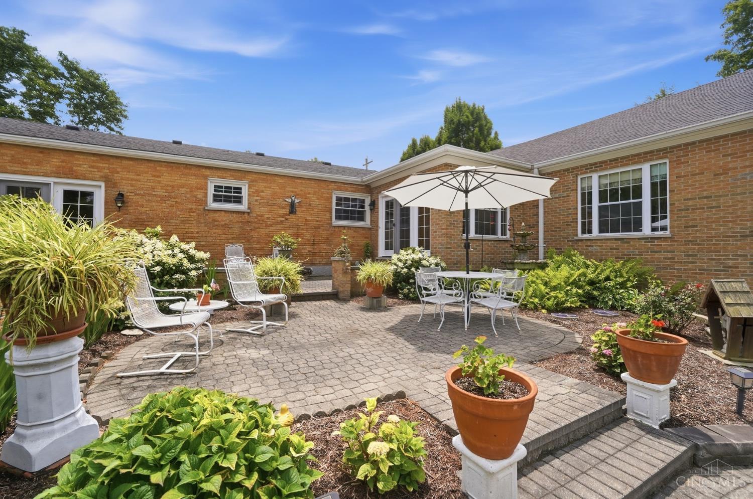 6596 Springdale Road Cincinnati, OH 45247 - Photo 48 of 81