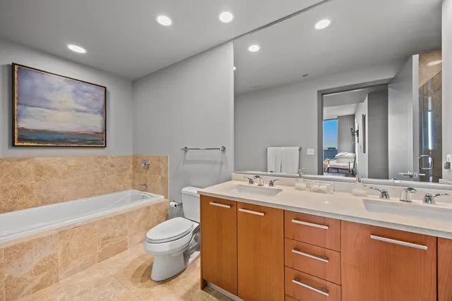 $1,399,900 | 60 East Monroe Street, Unit 5802, Chicago, IL 60603