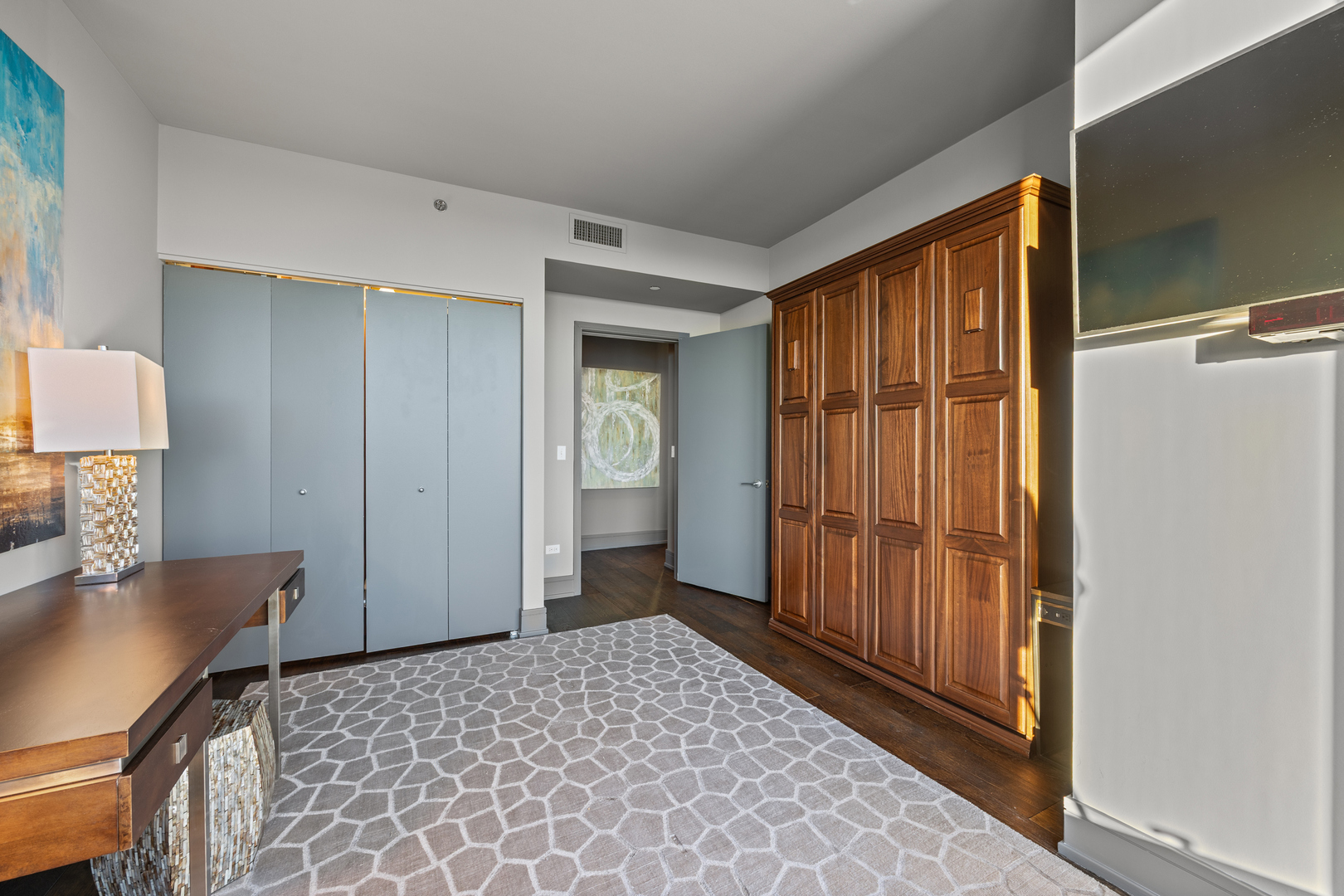 60 East Monroe Street, Unit 5802 Chicago, IL 60603 - Photo 26 of 44