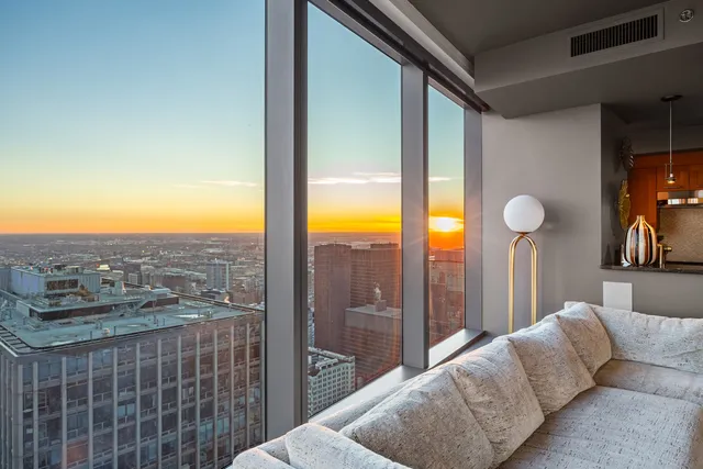 $1,399,900 | 60 East Monroe Street, Unit 5802, Chicago, IL 60603