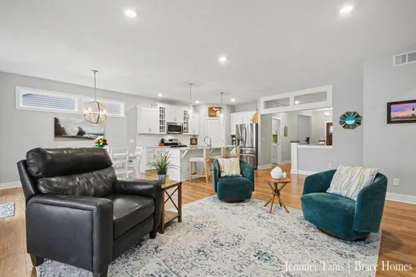 $619,900 | 11456 Wake Drive, Allendale, MI 49401