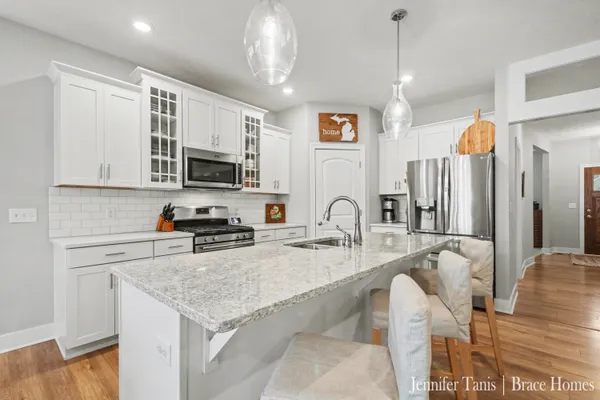 $619,900 | 11456 Wake Drive, Allendale, MI 49401