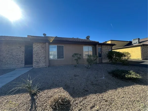 $1,299 | 1467 Hialeah Drive, Unit D, Las Vegas, NV 89119