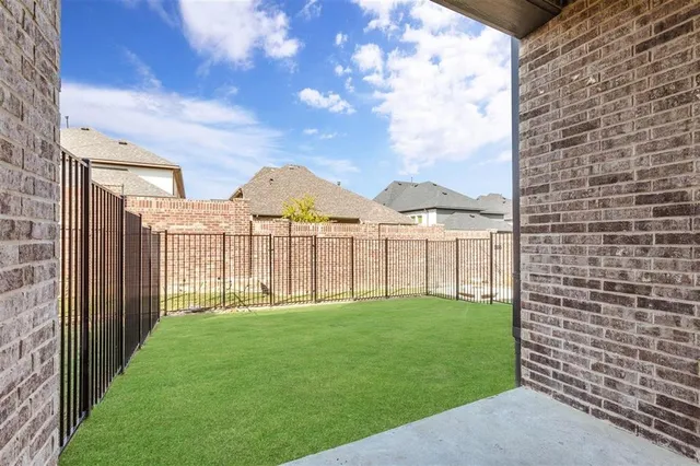 $3,000 | 1050 Maverick Drive, Allen, TX 75013