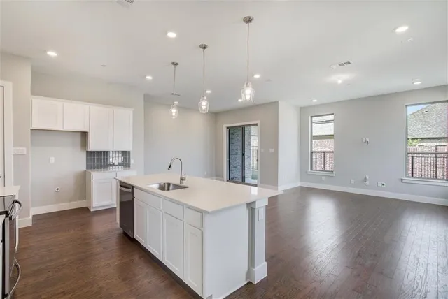 $3,000 | 1050 Maverick Drive, Allen, TX 75013