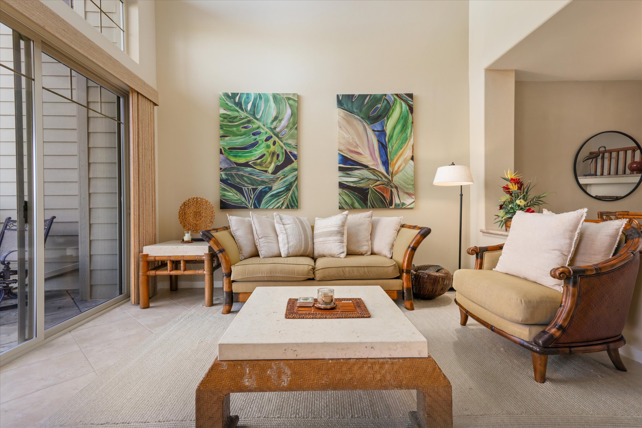68-1122 Na Ala Hele Road, Unit G3 Kamuela, HI 96743 - Photo 9 of 30 a living room with furniture and a window