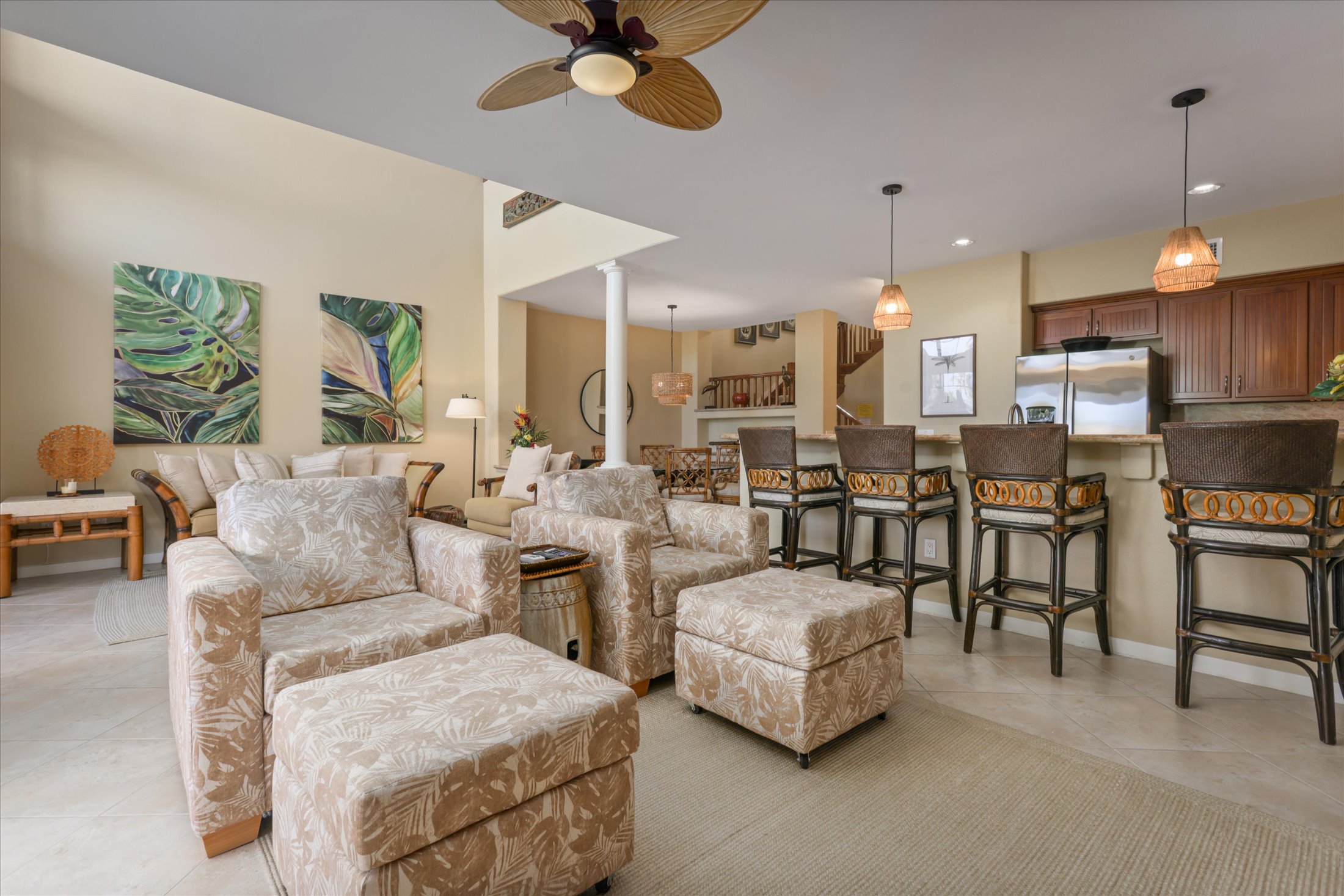 68-1122 Na Ala Hele Road, Unit G3 Kamuela, HI 96743 - Photo 10 of 30 a living room with lots of furniture and kitchen view