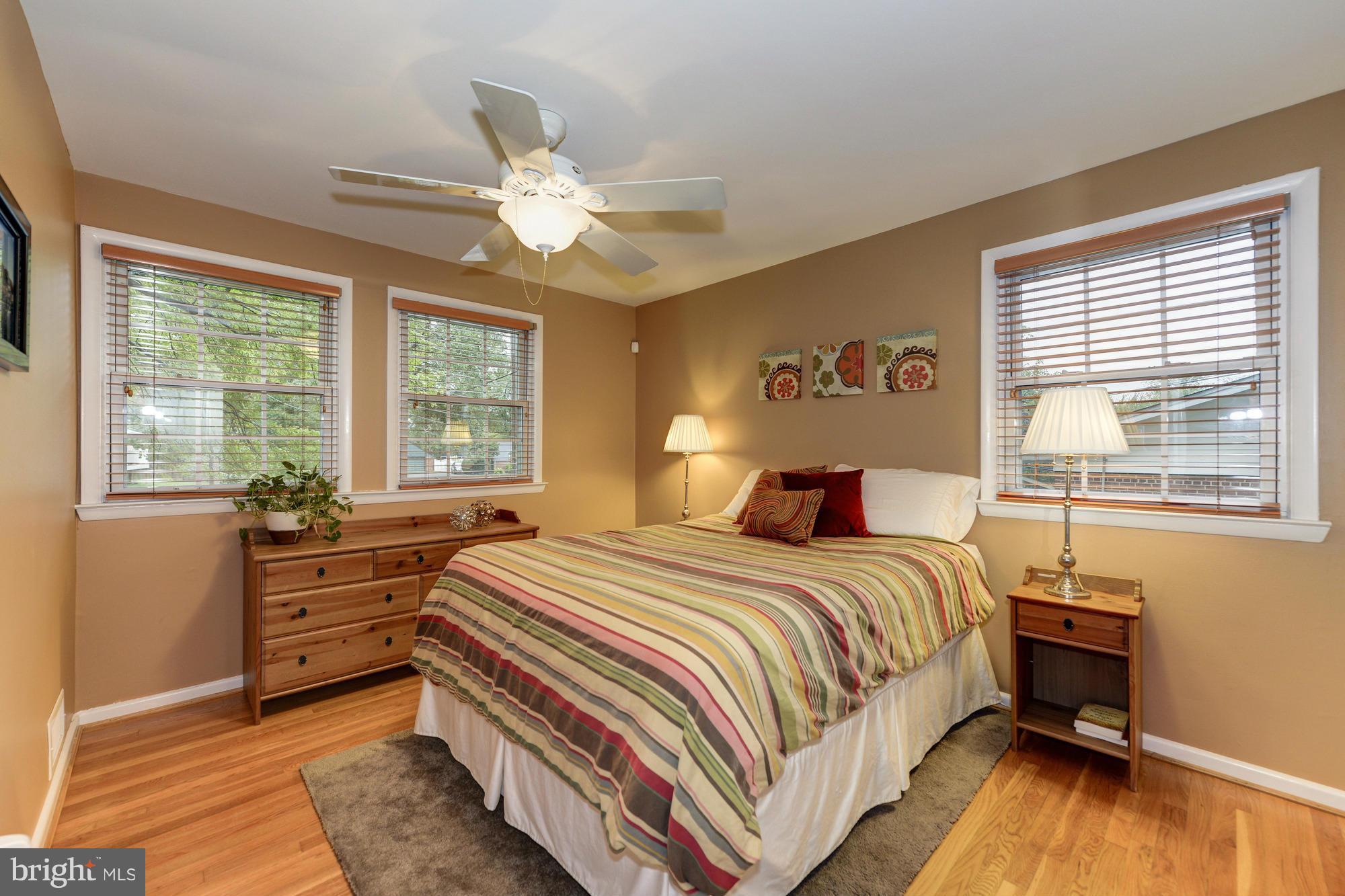 703 Tapawingo Road Southwest Vienna, VA 22180 - Photo 15 of 29 Bedroom