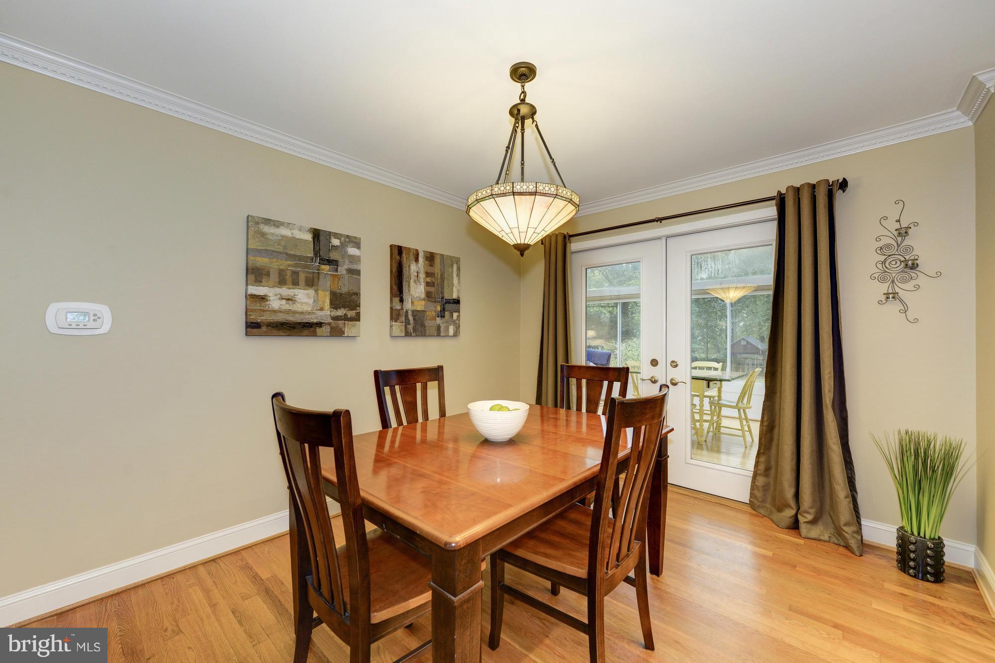 703 Tapawingo Road Southwest Vienna, VA 22180 - Photo 7 of 29 Dining Room
