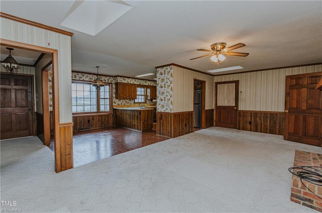 612 Sellars Mill Road Burlington, NC 27217 - Photo 12 of 49 Gallery Image 12
