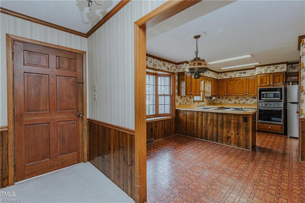 612 Sellars Mill Road Burlington, NC 27217 - Photo 36 of 49 Gallery Image 36