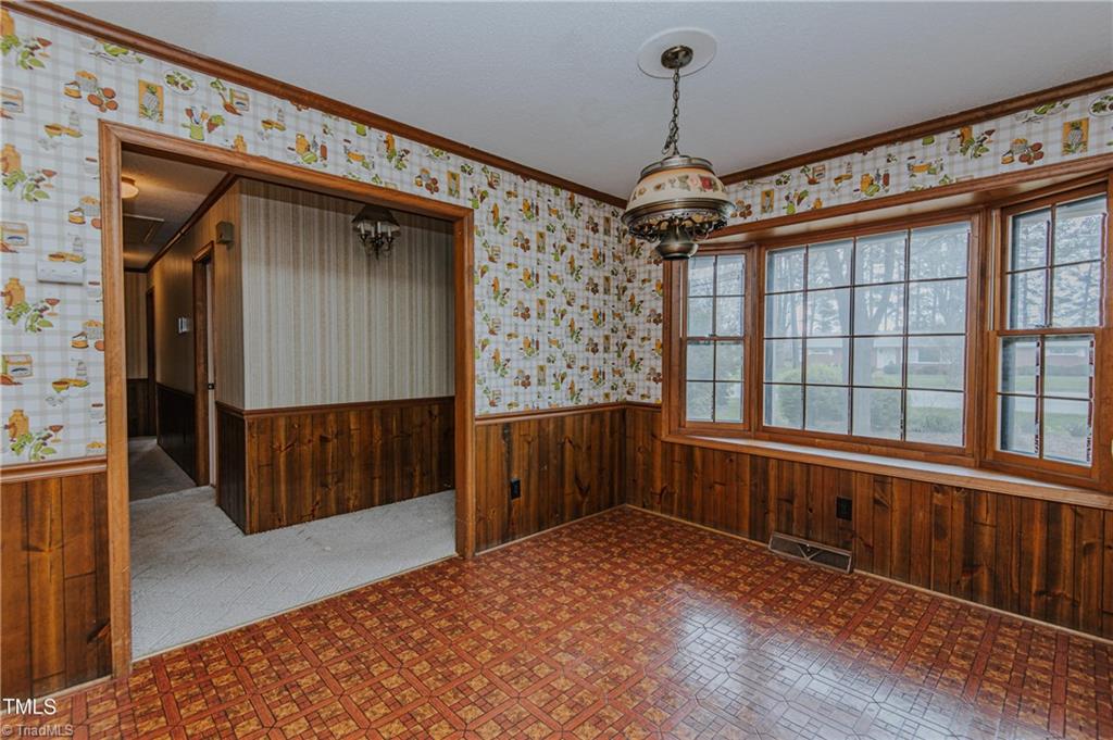 612 Sellars Mill Road Burlington, NC 27217 - Photo 8 of 49 Gallery Image 8